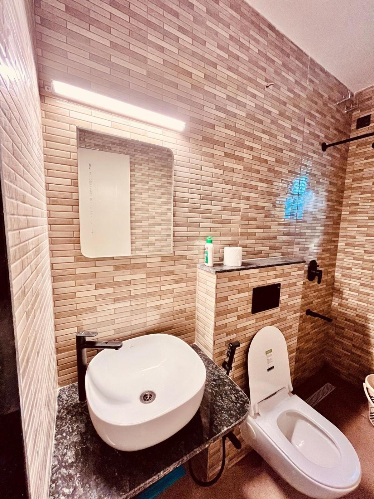 2 Bhk Spacious Kothrud *